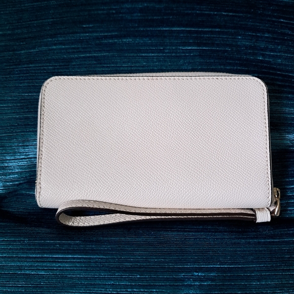 NWT Coach Gold Chalk Discontinued Leather Limited Edition Long Zip Around Wallet - Picture 4 of 13